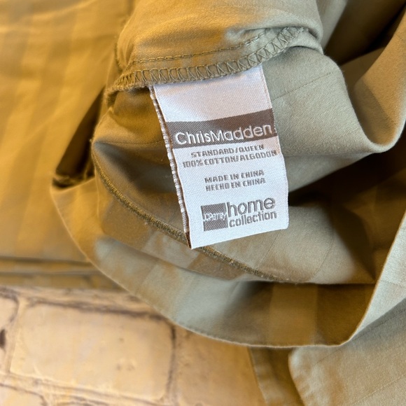 CHRIS MADDEN COTTON CLASSIC STYLE (1) STANDARD/QUEEN & (2) KING PILLOW CASES - Picture 5 of 8